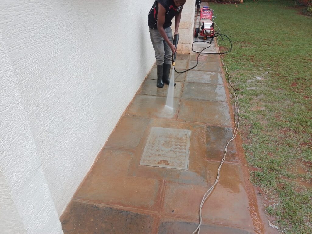 pressure cleaning services